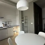 Apartment Con Balcone A Due Passi Dal Centro *