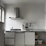 Con Balcone A Due Passi Dal Centro * Modena