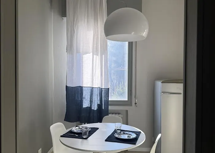 Apartment Con Balcone A Due Passi Dal Centro Modena