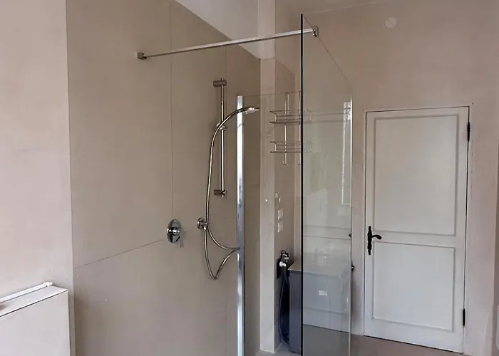 Con Balcone A Due Passi Dal Centro *